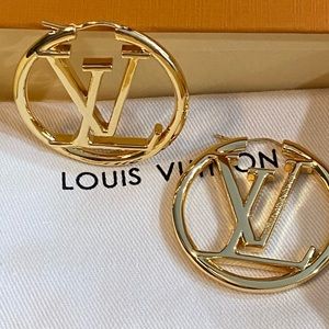 Logo hoop earrings